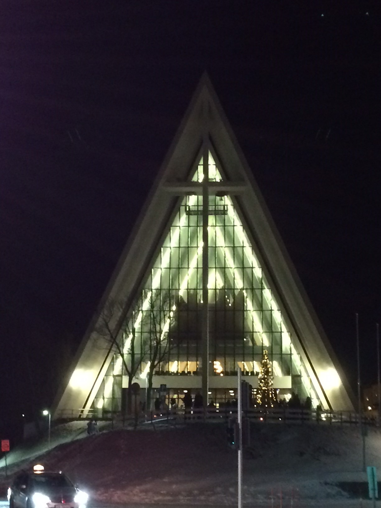 Concierto de Noche Vieja en la Artic Cathedral en Tromso
